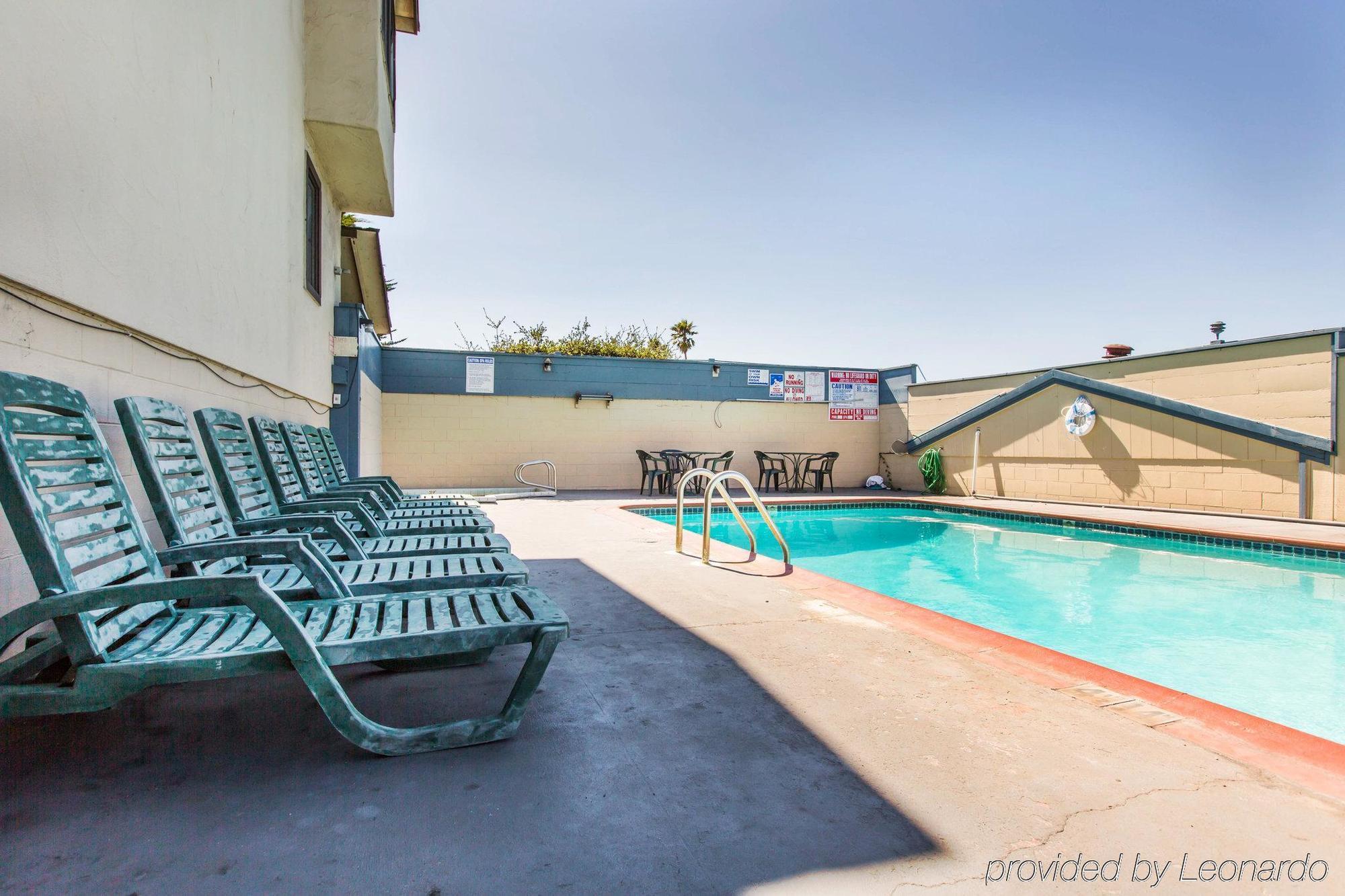 Monterey Fairgrounds Inn Exterior foto